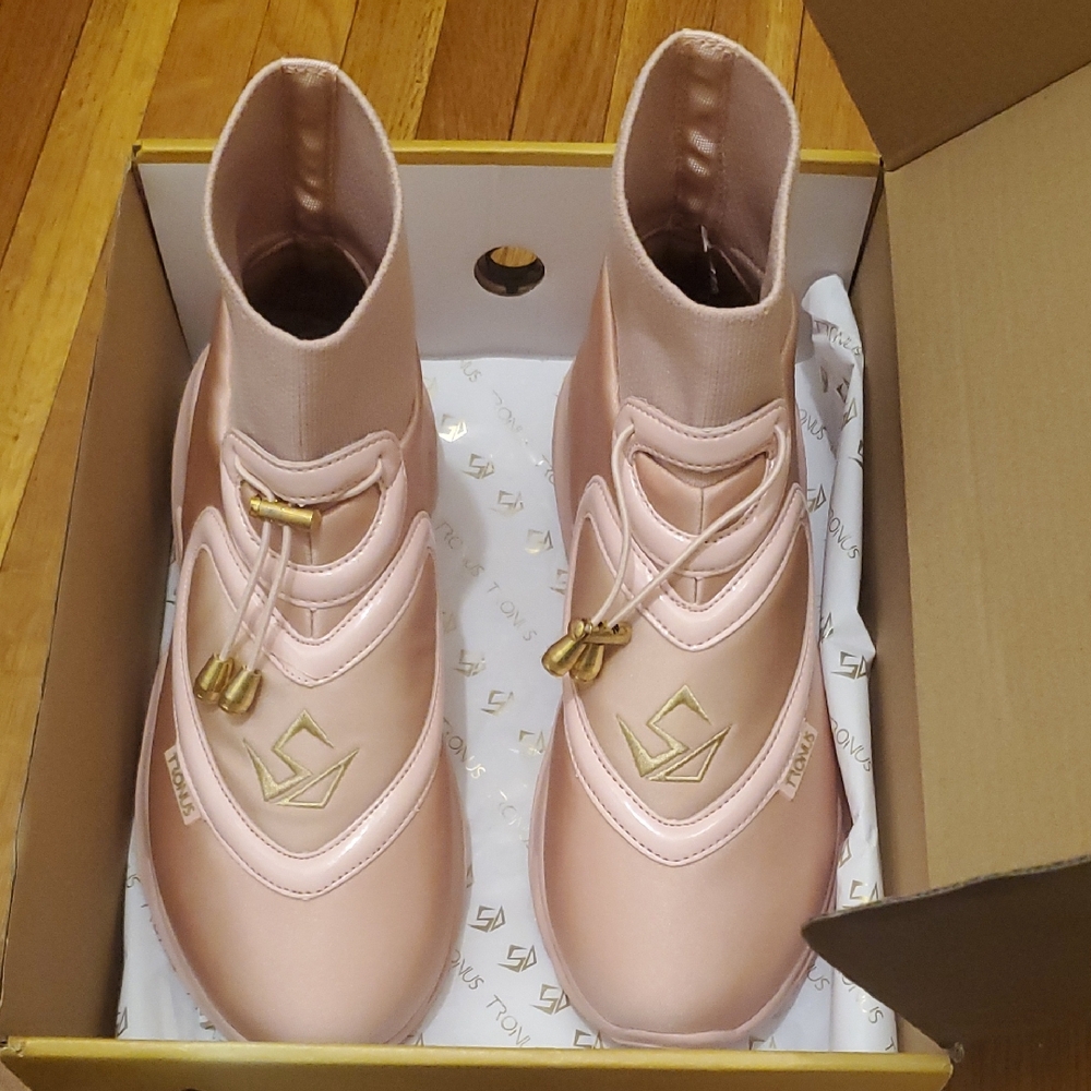 Tronus high top sneakers (Blush color)